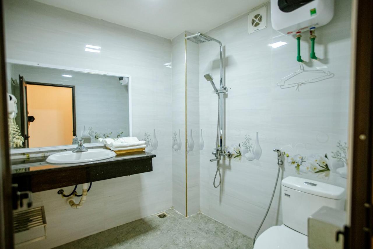 Quynh Trang Hotel Thuy Nguyen Kültér fotó